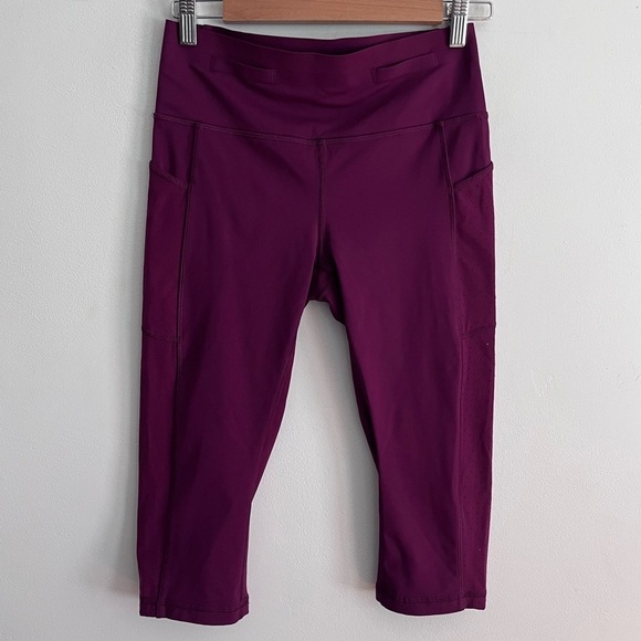 Lululemon Mind Over Miles Cropped Marvel Dark Pink Leggings Size 8 - Picture 1 of 6